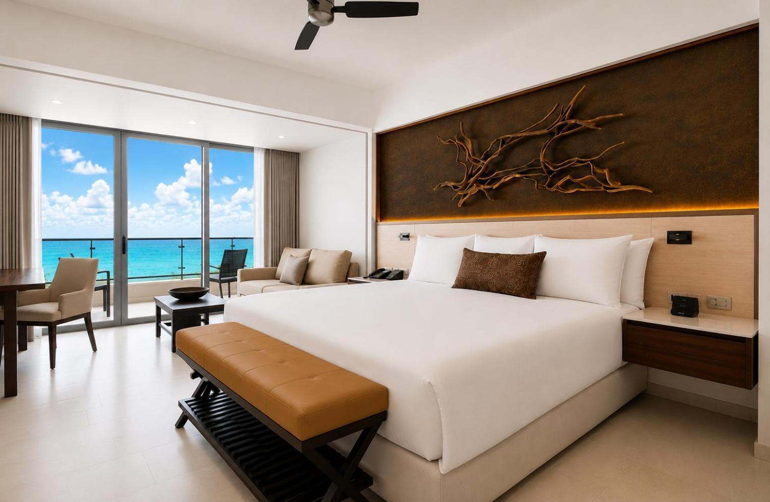 Luxury Family Suite ocean view Diamond Club